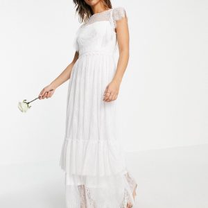 Vila - Alt til bruden - Hvid A-formet kjole med flagrende ærmer og dyb V-udskæring bagpå