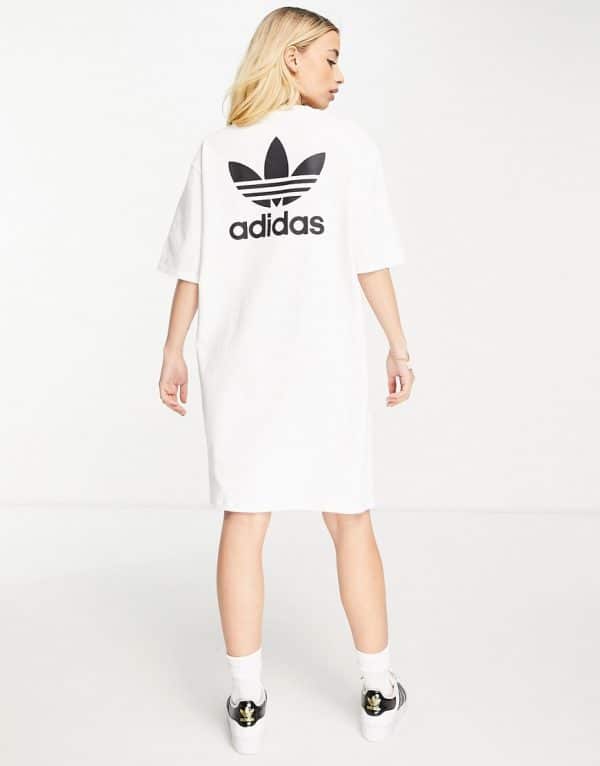 adidas Originals - adicolor - Hvid T-shirt-kjole med print på ryggen