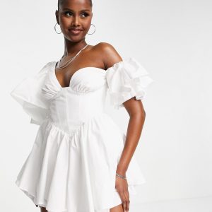 ASOS LUXE - Hvid oneshoulder-kjole i bomuld med korsetdetalje og flæser