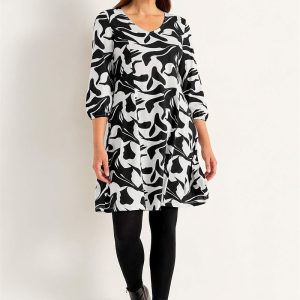 Jerseykjole med prinsessesnit