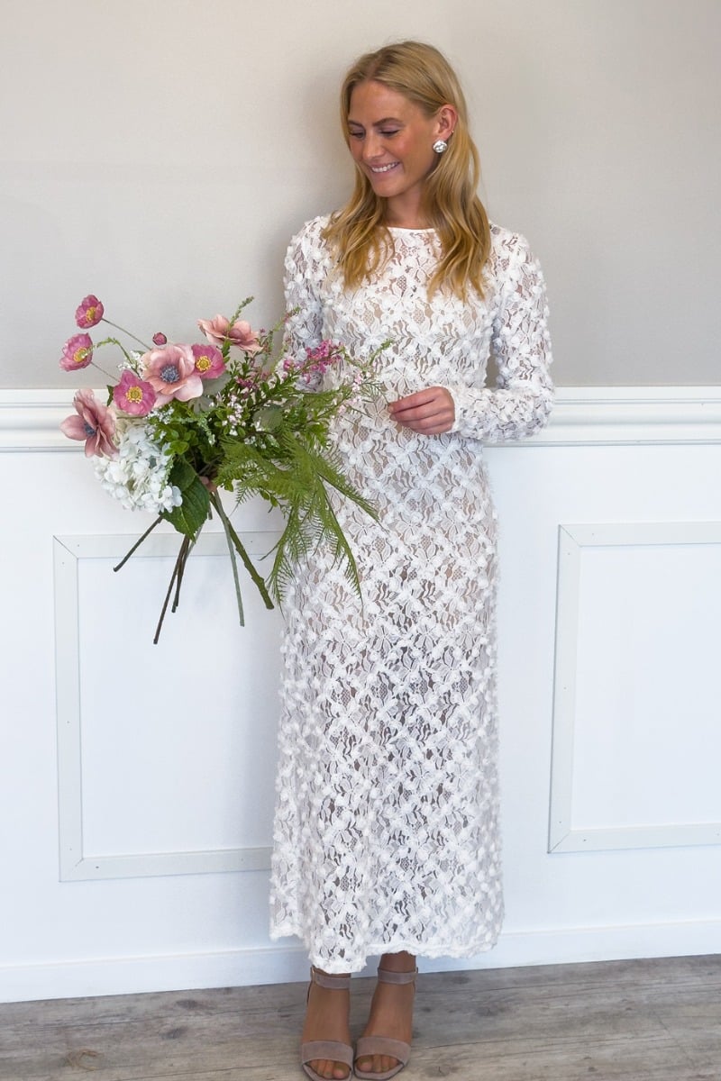 Loved by Lykke - Kjole - LY Flowerly Dress - White